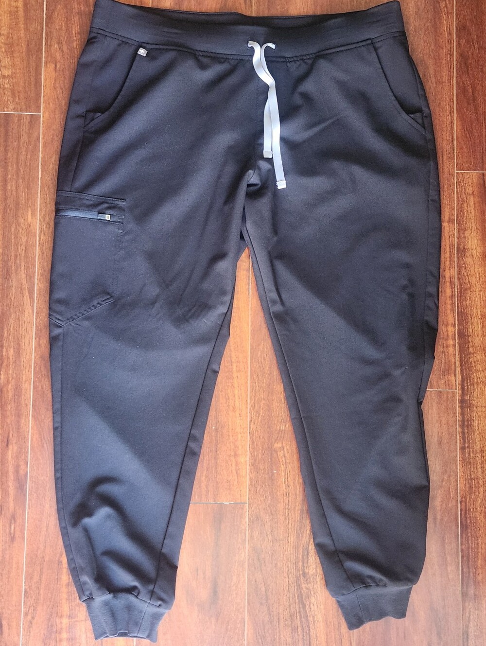 FIGS Black Jogger Scrub Pant Size XL NWOT